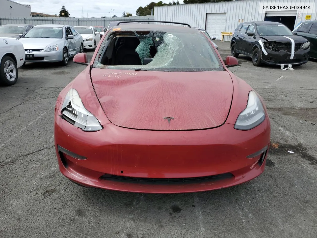 5YJ3E1EA3JF034944 2018 Tesla Model 3