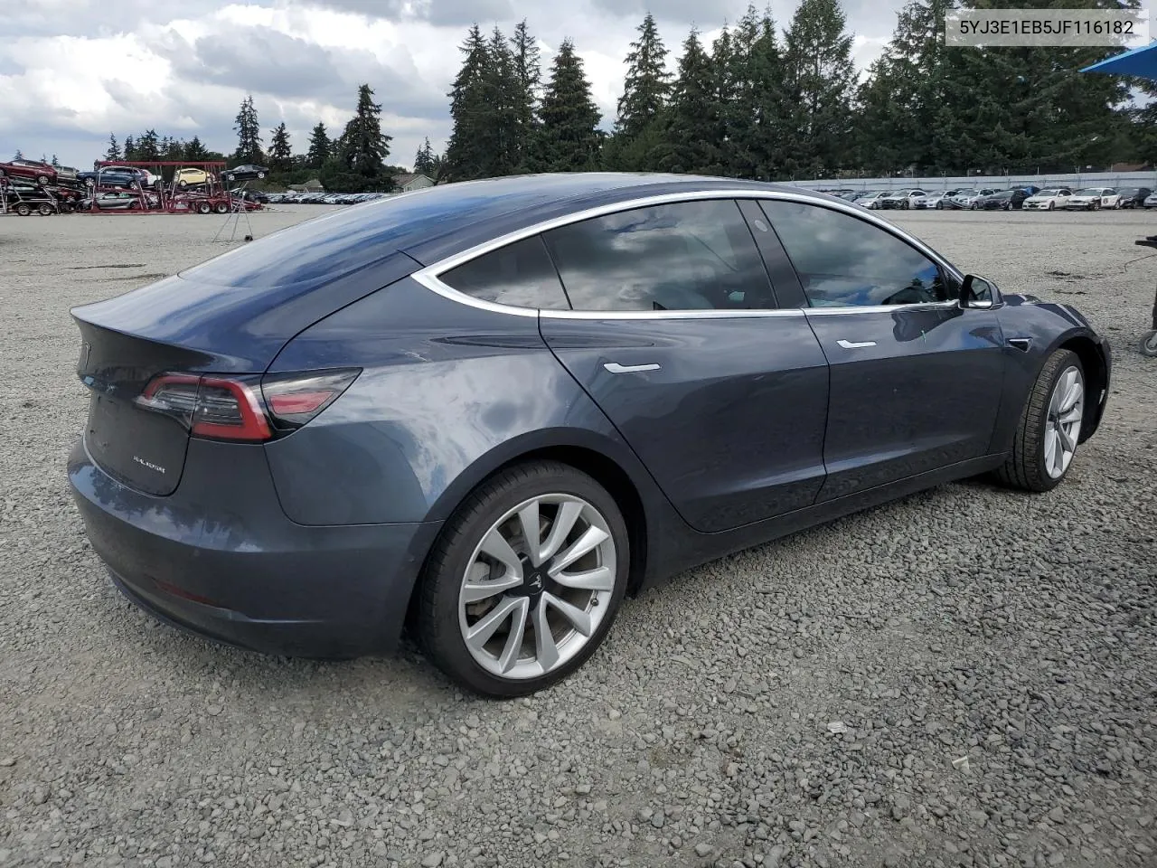 5YJ3E1EB5JF116182 2018 Tesla Model 3