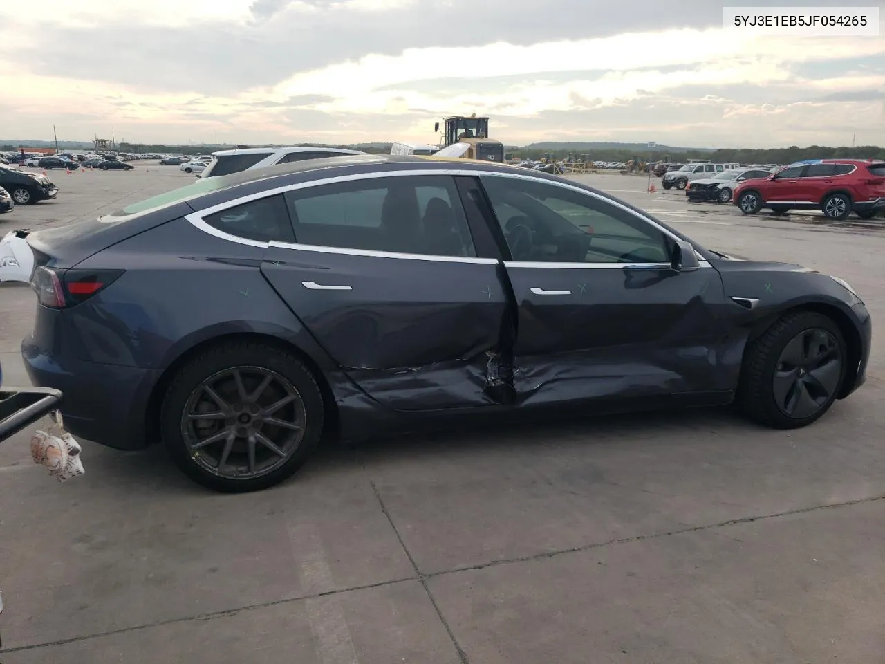 5YJ3E1EB5JF054265 2018 Tesla Model 3