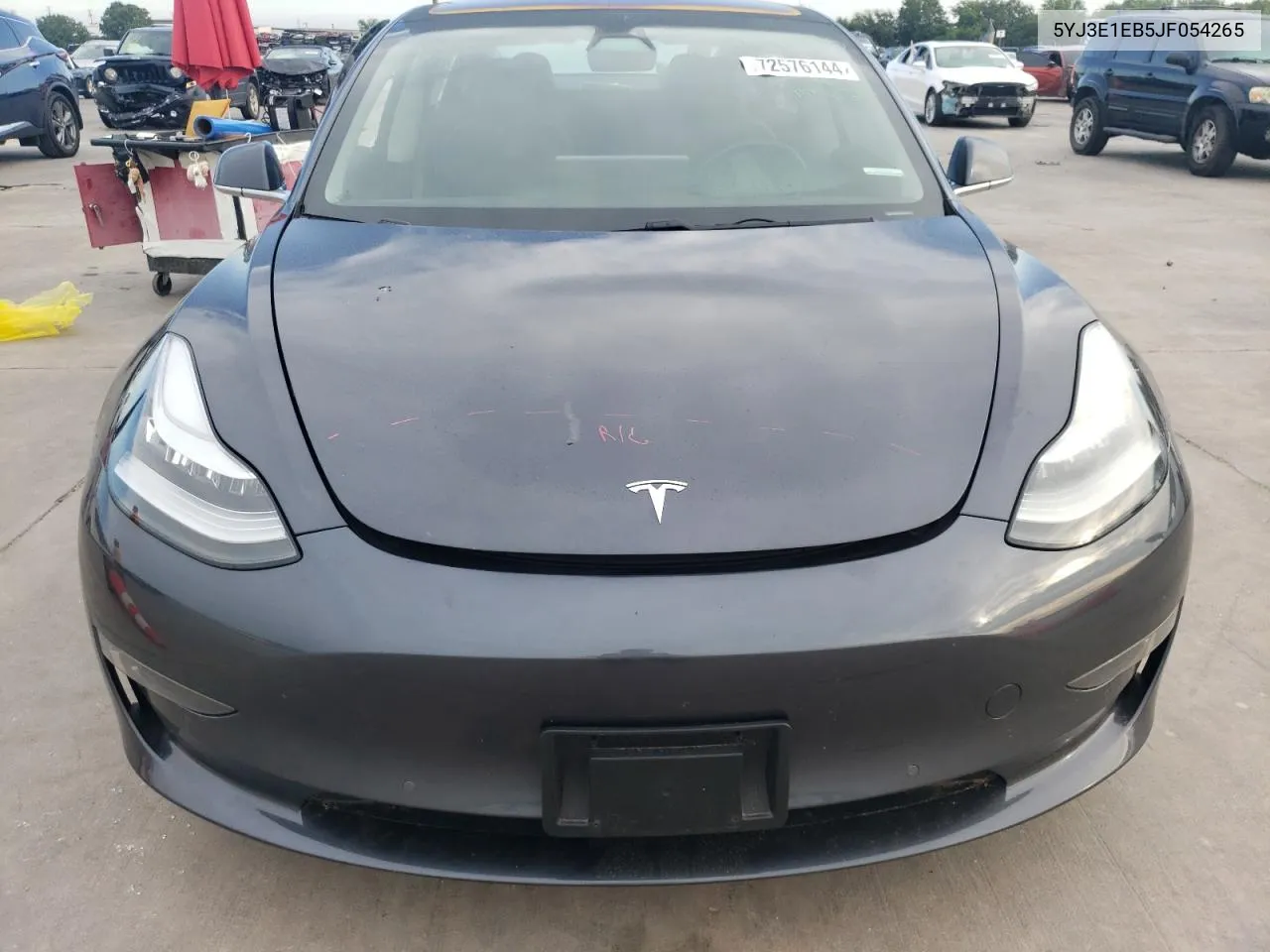 5YJ3E1EB5JF054265 2018 Tesla Model 3