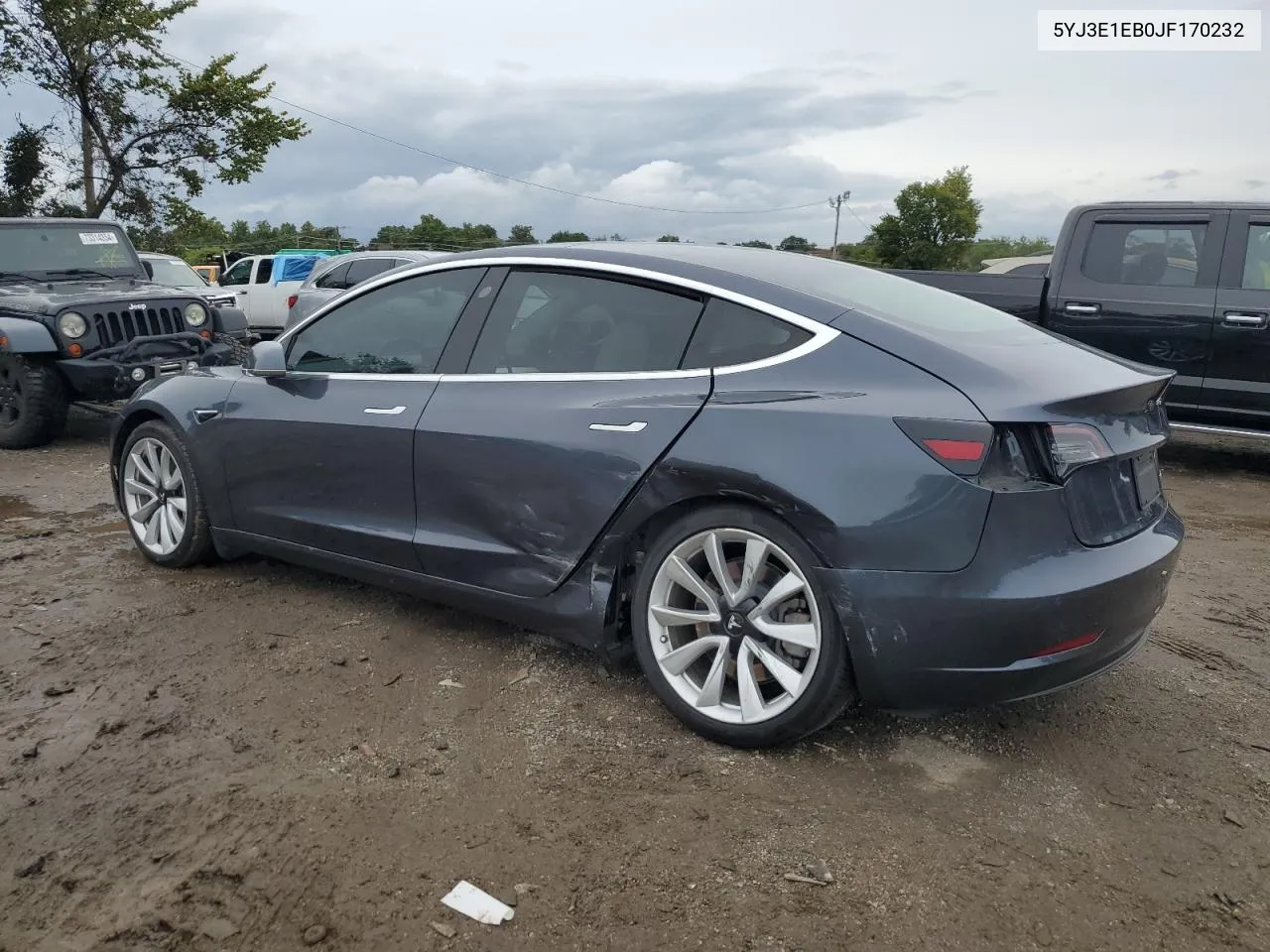 5YJ3E1EB0JF170232 2018 Tesla Model 3