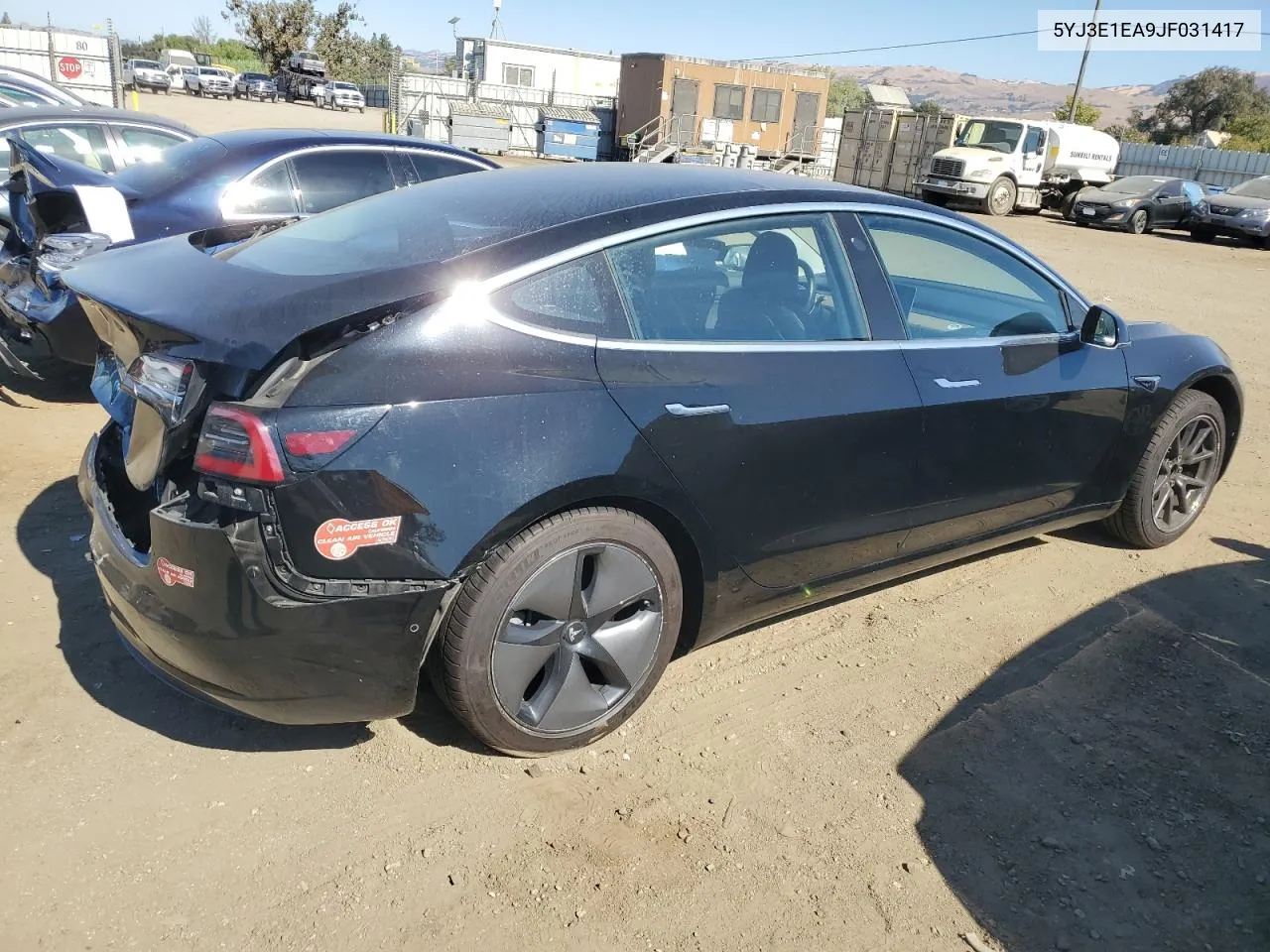 5YJ3E1EA9JF031417 2018 Tesla Model 3