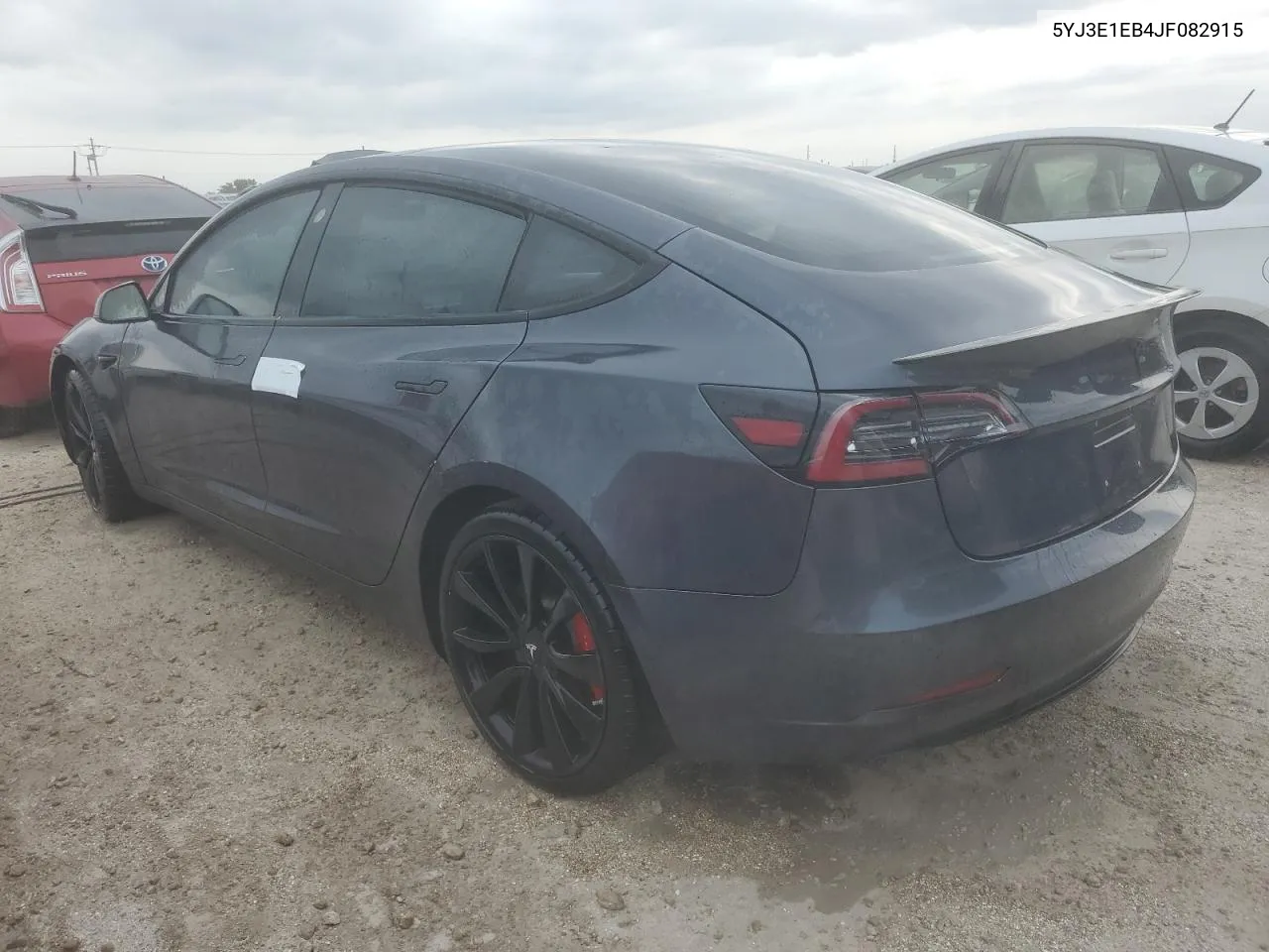 2018 Tesla Model 3 VIN: 5YJ3E1EB4JF082915 Lot: 73821314