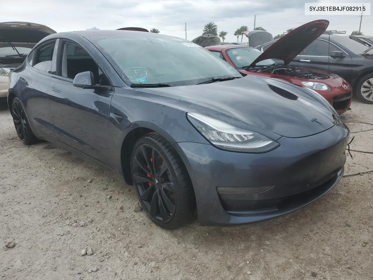 2018 Tesla Model 3 VIN: 5YJ3E1EB4JF082915 Lot: 73821314