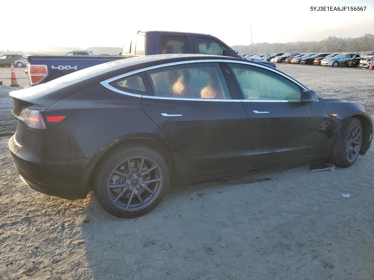 5YJ3E1EA6JF156567 2018 Tesla Model 3