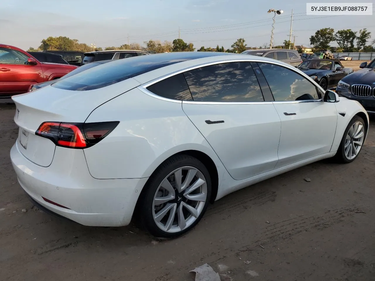 2018 Tesla Model 3 VIN: 5YJ3E1EB9JF088757 Lot: 74204424