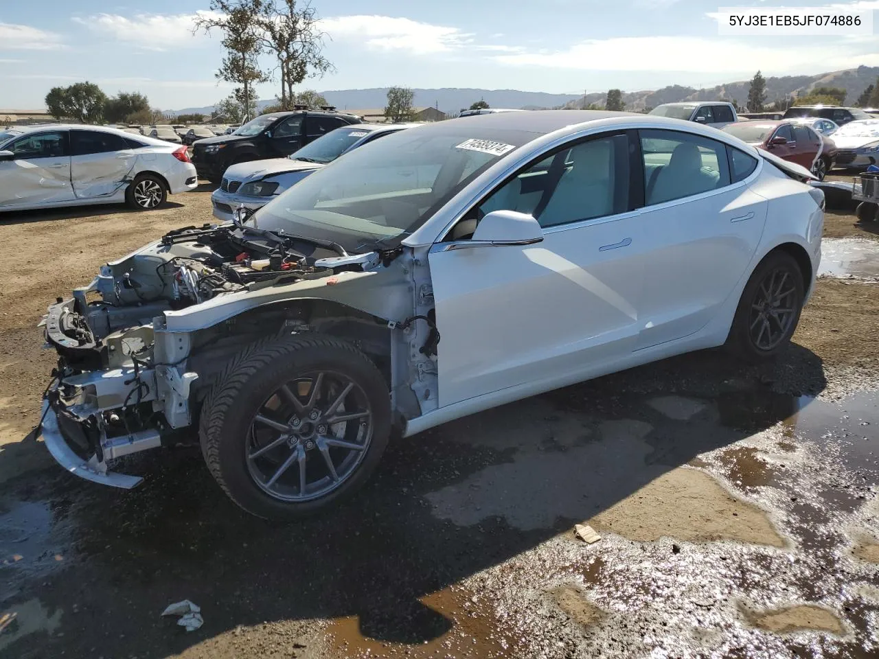 2018 Tesla Model 3 VIN: 5YJ3E1EB5JF074886 Lot: 74589374