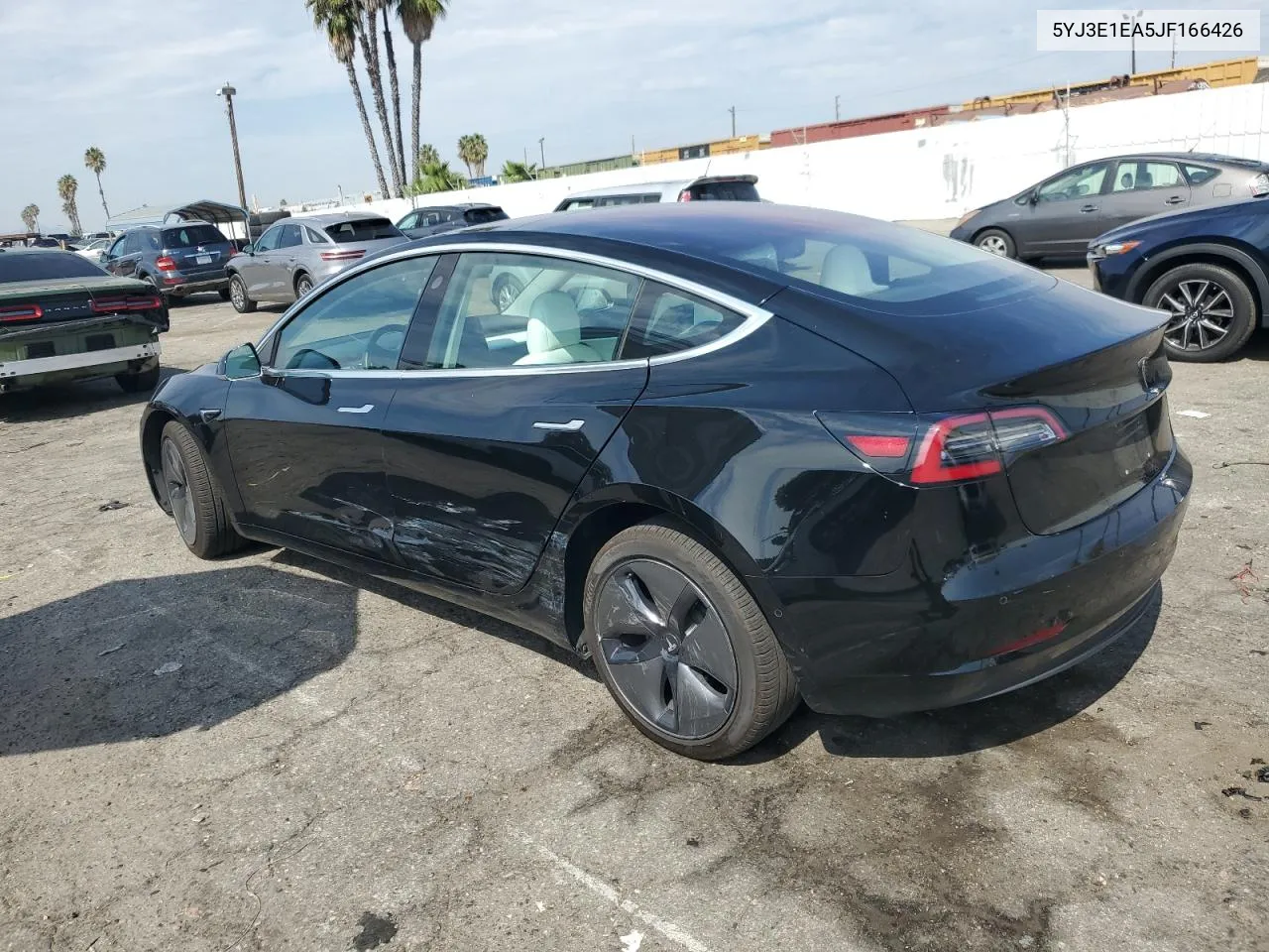 5YJ3E1EA5JF166426 2018 Tesla Model 3