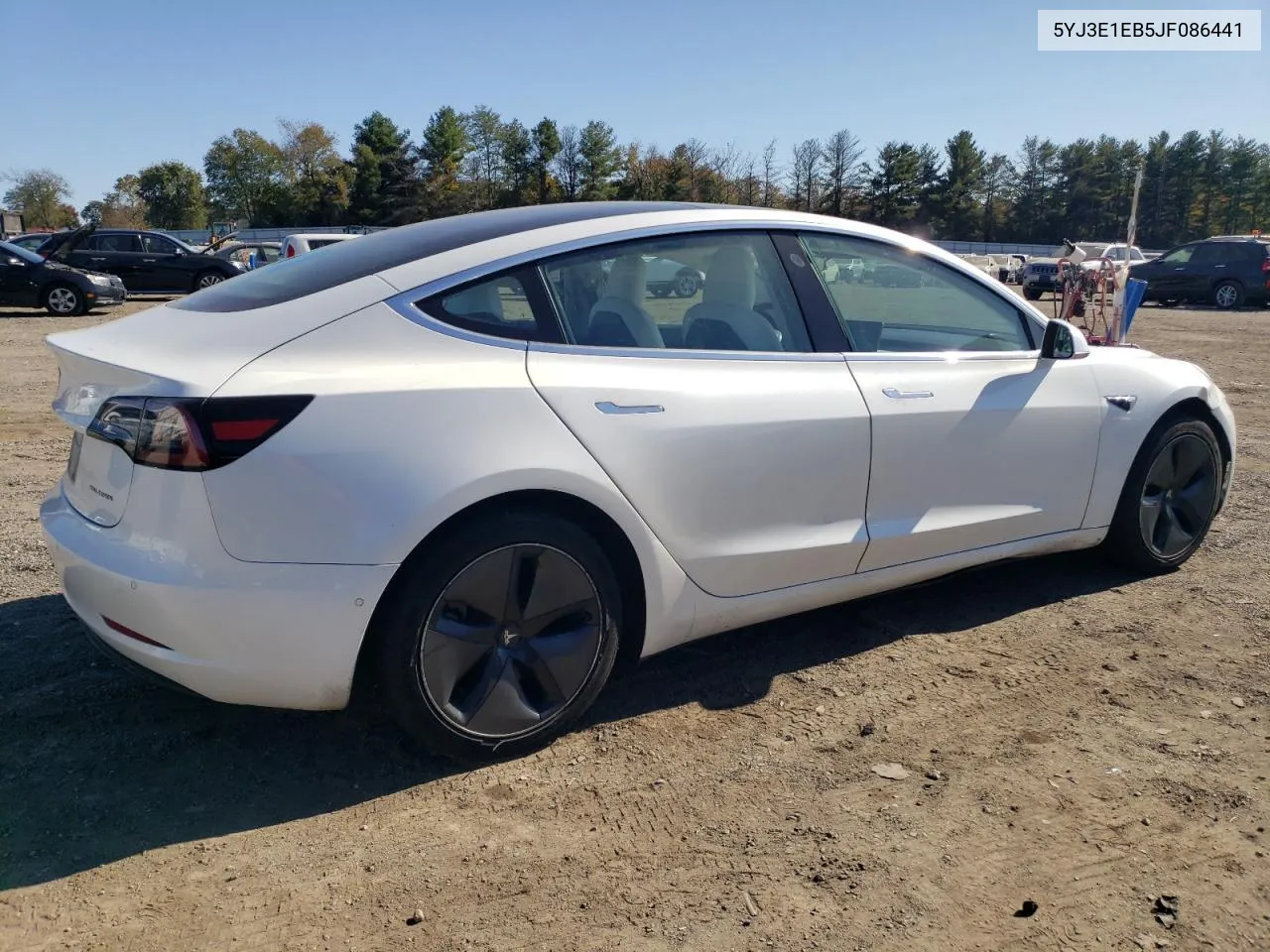 2018 Tesla Model 3 VIN: 5YJ3E1EB5JF086441 Lot: 74941664