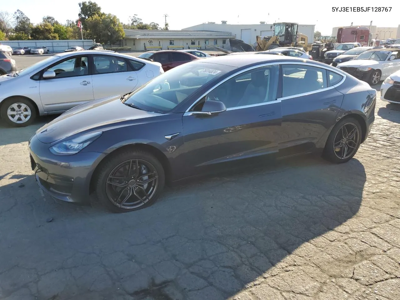 2018 Tesla Model 3 VIN: 5YJ3E1EB5JF128767 Lot: 75314824