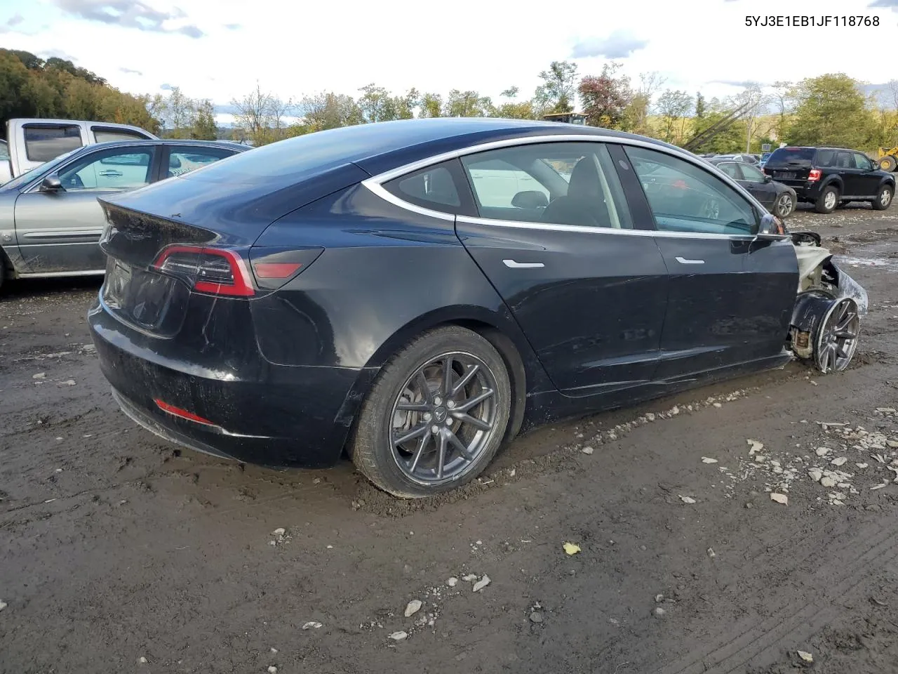 2018 Tesla Model 3 VIN: 5YJ3E1EB1JF118768 Lot: 75704654