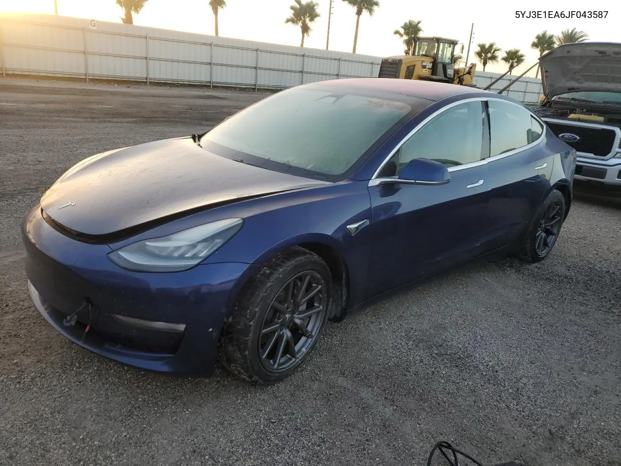 2018 Tesla Model 3 VIN: 5YJ3E1EA6JF043587 Lot: 75890404