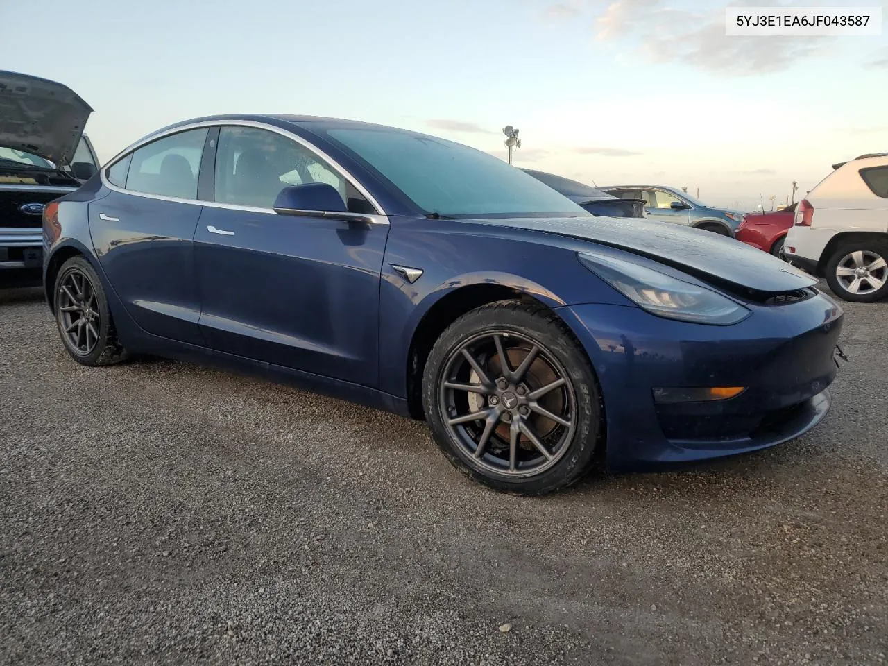 2018 Tesla Model 3 VIN: 5YJ3E1EA6JF043587 Lot: 75890404