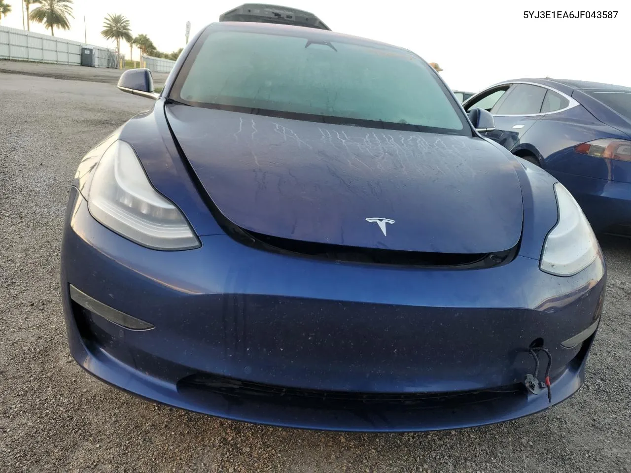 2018 Tesla Model 3 VIN: 5YJ3E1EA6JF043587 Lot: 75890404