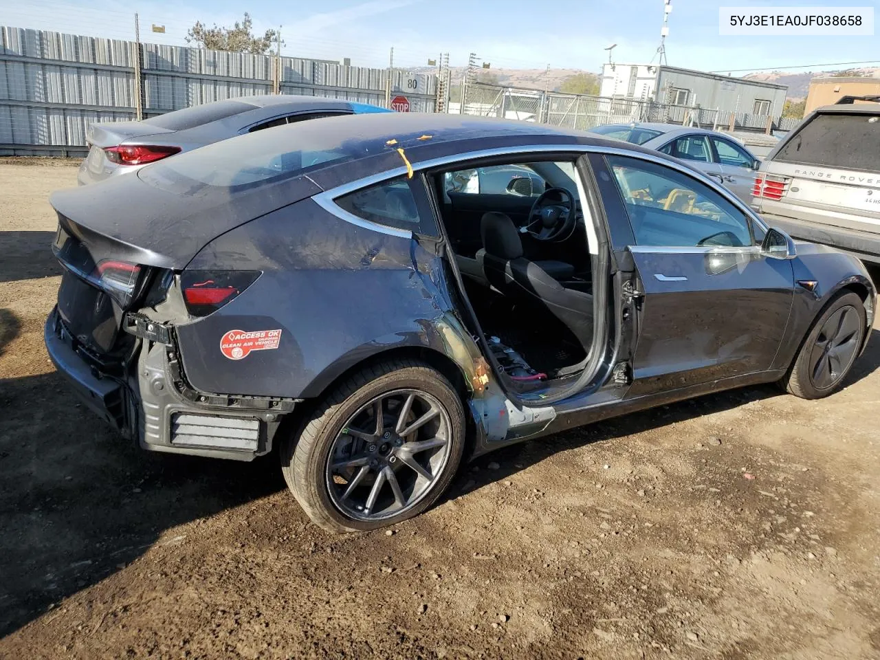 2018 Tesla Model 3 VIN: 5YJ3E1EA0JF038658 Lot: 75955764