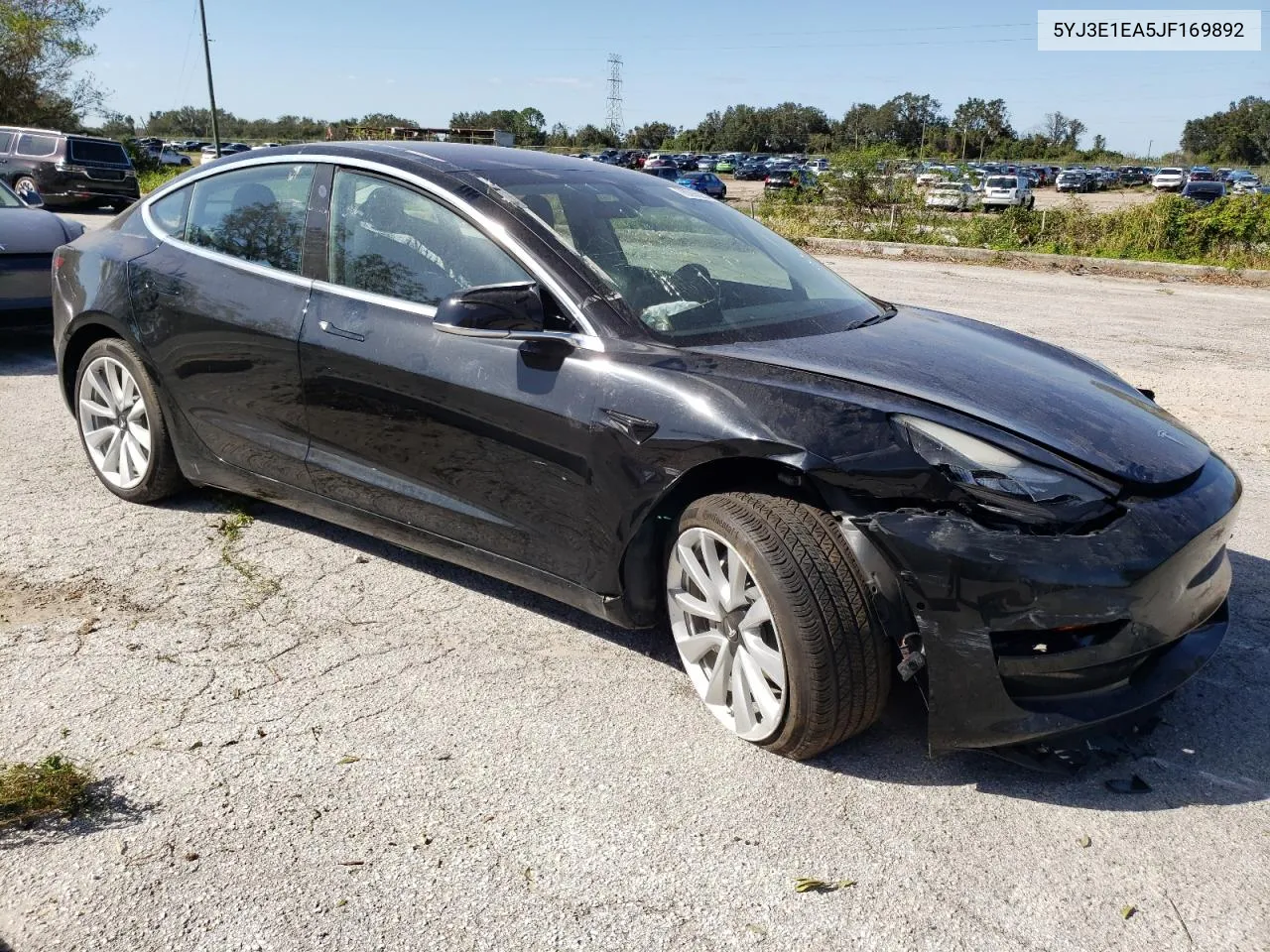 5YJ3E1EA5JF169892 2018 Tesla Model 3