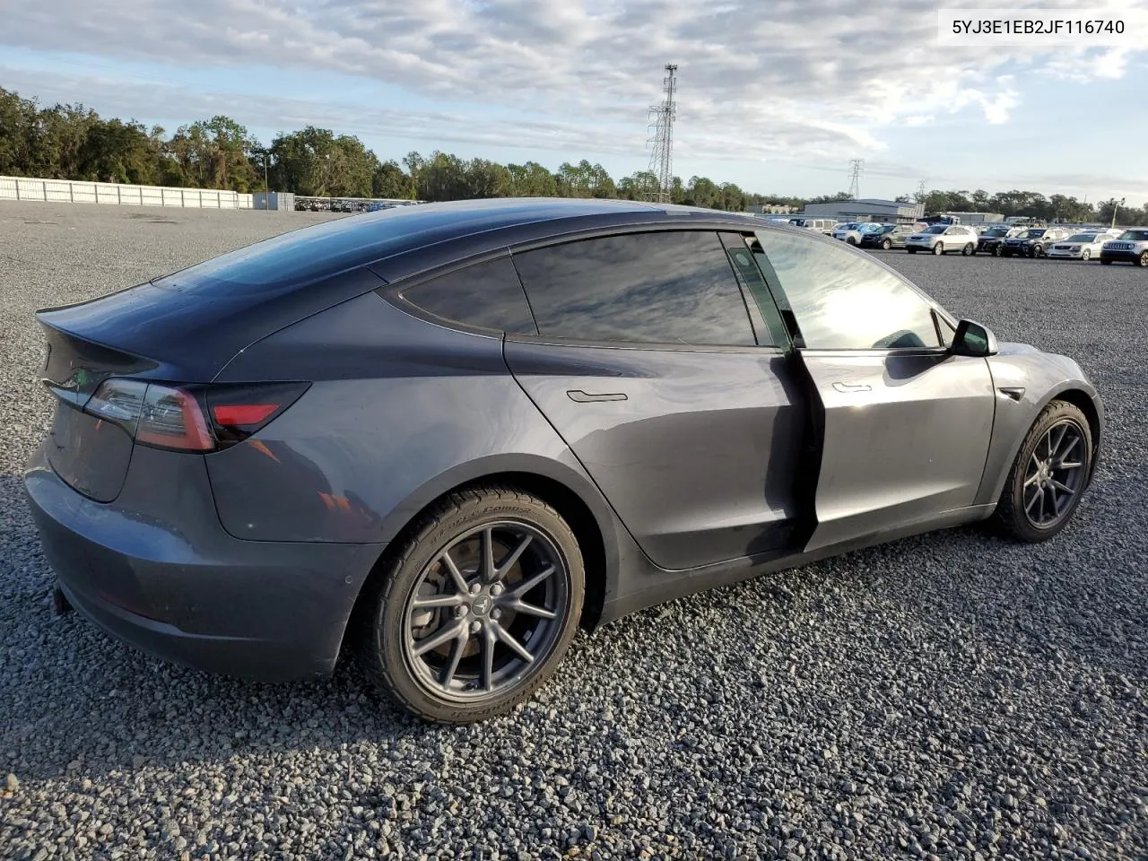 5YJ3E1EB2JF116740 2018 Tesla Model 3