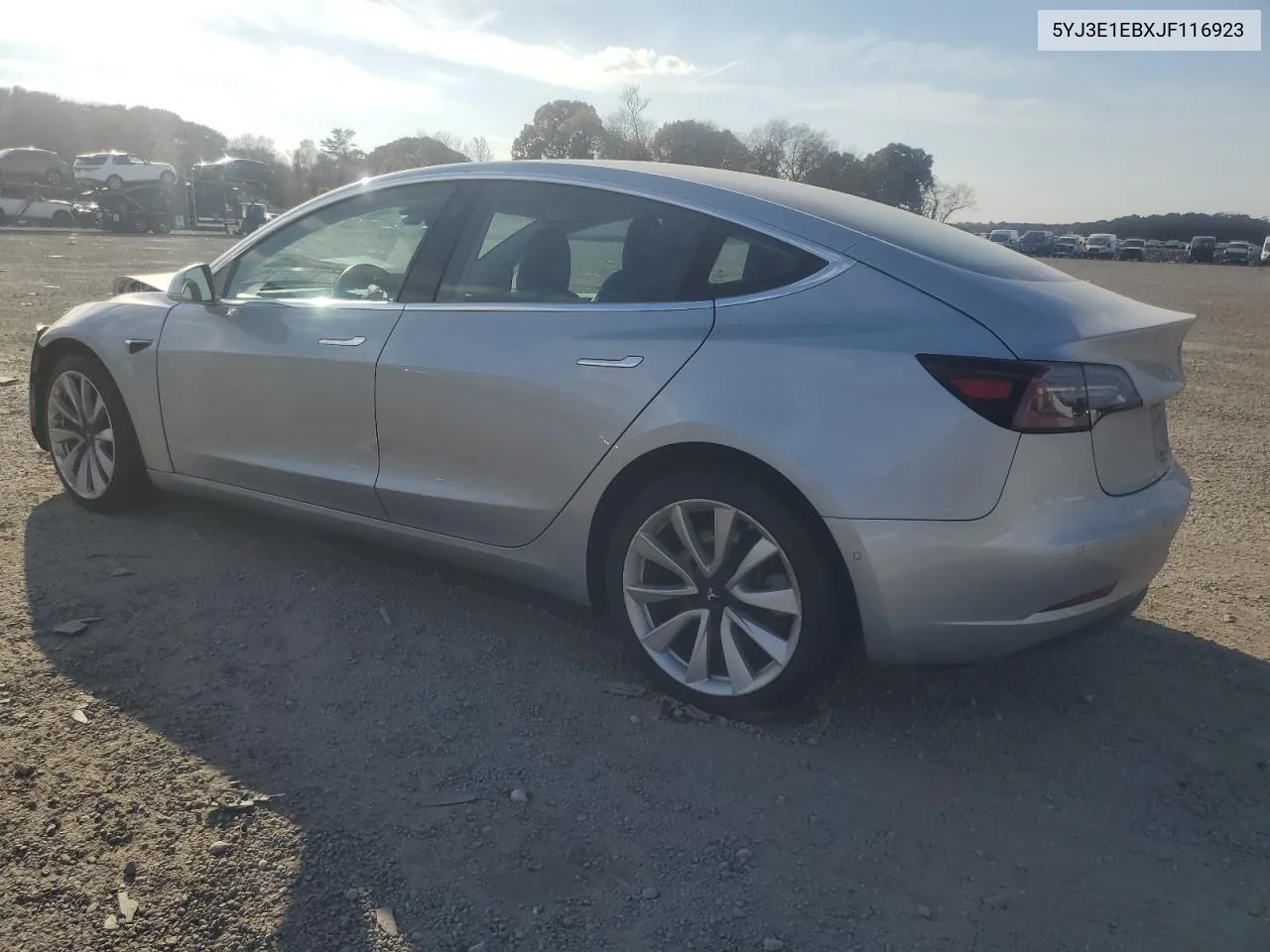 2018 Tesla Model 3 VIN: 5YJ3E1EBXJF116923 Lot: 77002554