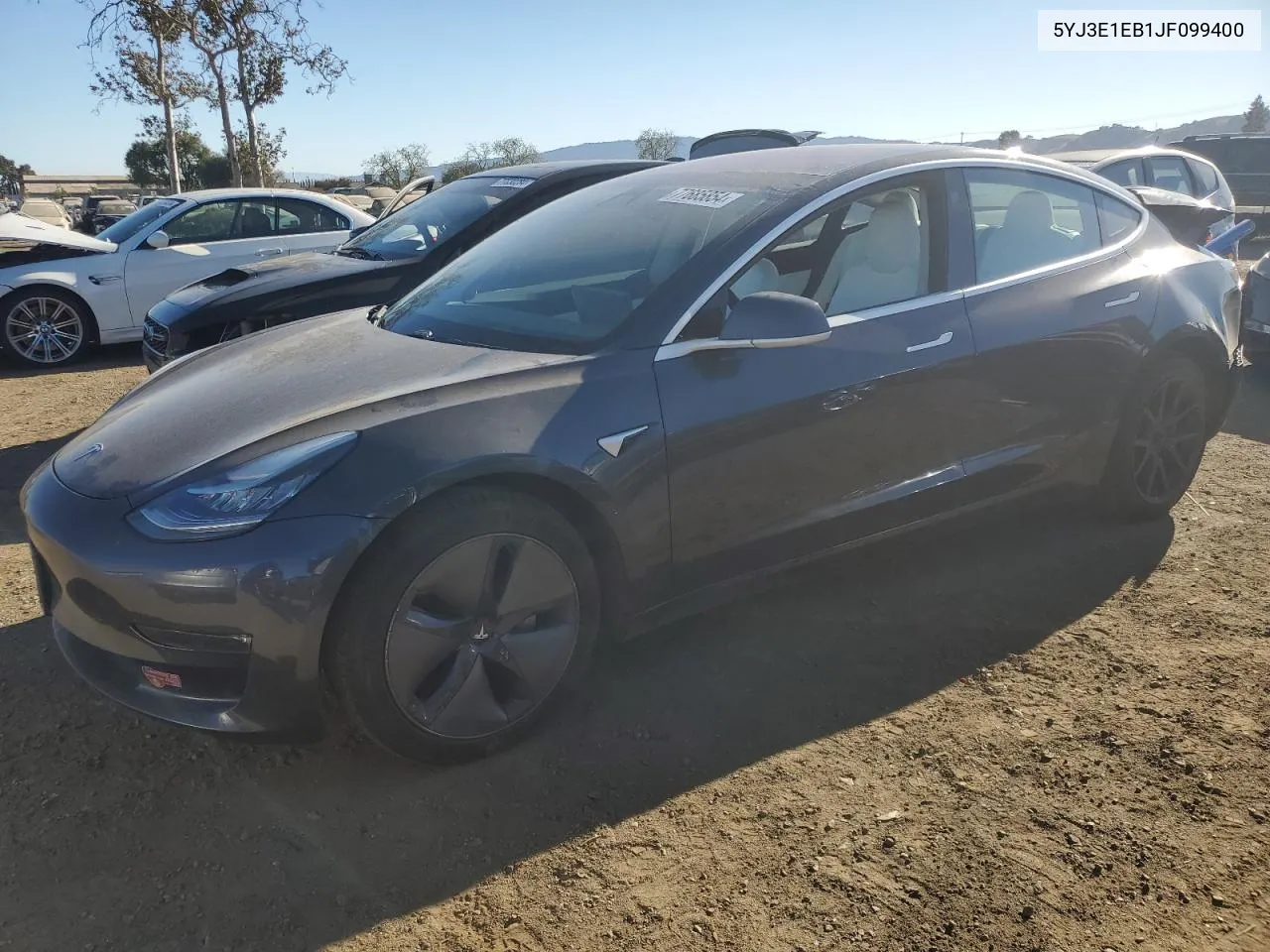 2018 Tesla Model 3 VIN: 5YJ3E1EB1JF099400 Lot: 77685854