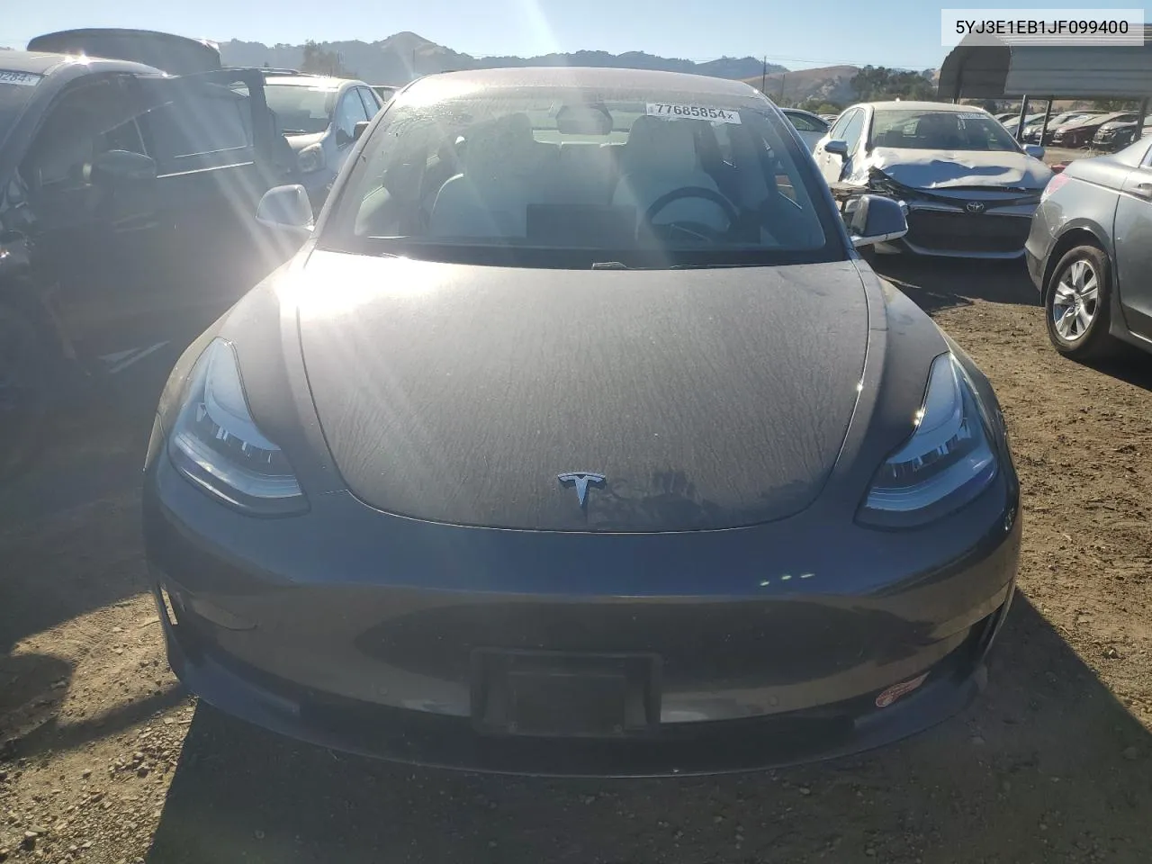 2018 Tesla Model 3 VIN: 5YJ3E1EB1JF099400 Lot: 77685854