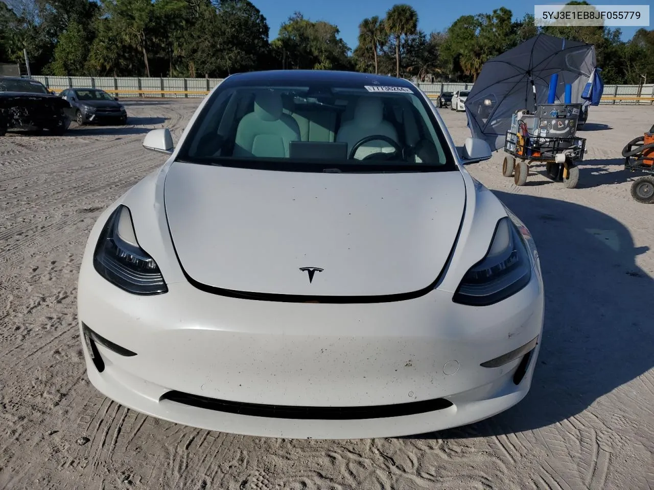 2018 Tesla Model 3 VIN: 5YJ3E1EB8JF055779 Lot: 77736244