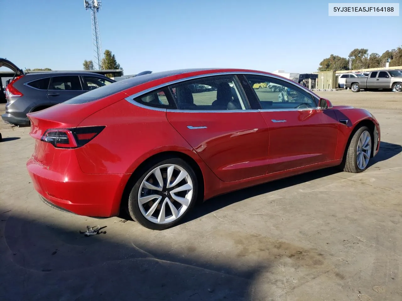 2018 Tesla Model 3 VIN: 5YJ3E1EA5JF164188 Lot: 79016934