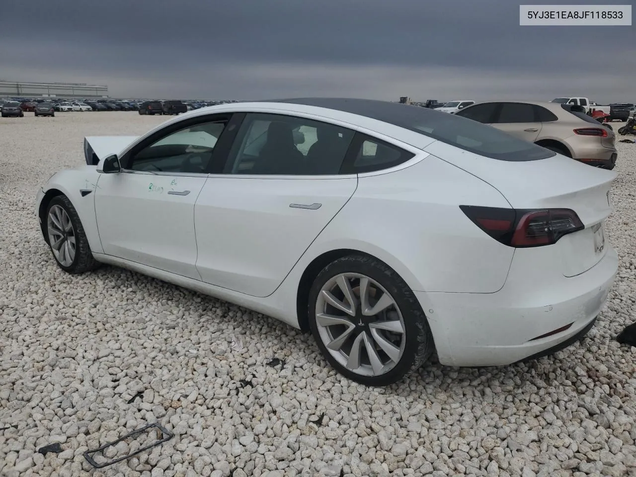 2018 Tesla Model 3 VIN: 5YJ3E1EA8JF118533 Lot: 79318574