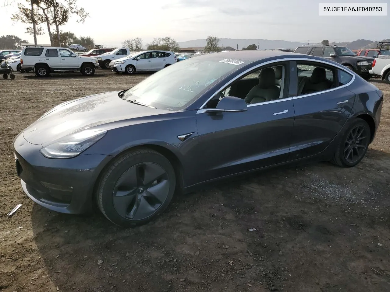 2018 Tesla Model 3 VIN: 5YJ3E1EA6JF040253 Lot: 79506184