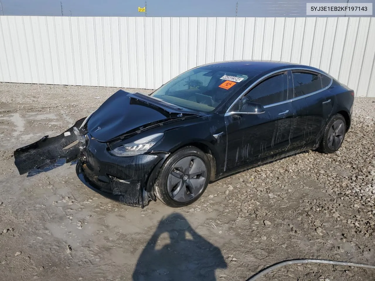 5YJ3E1EB2KF197143 2019 Tesla Model 3