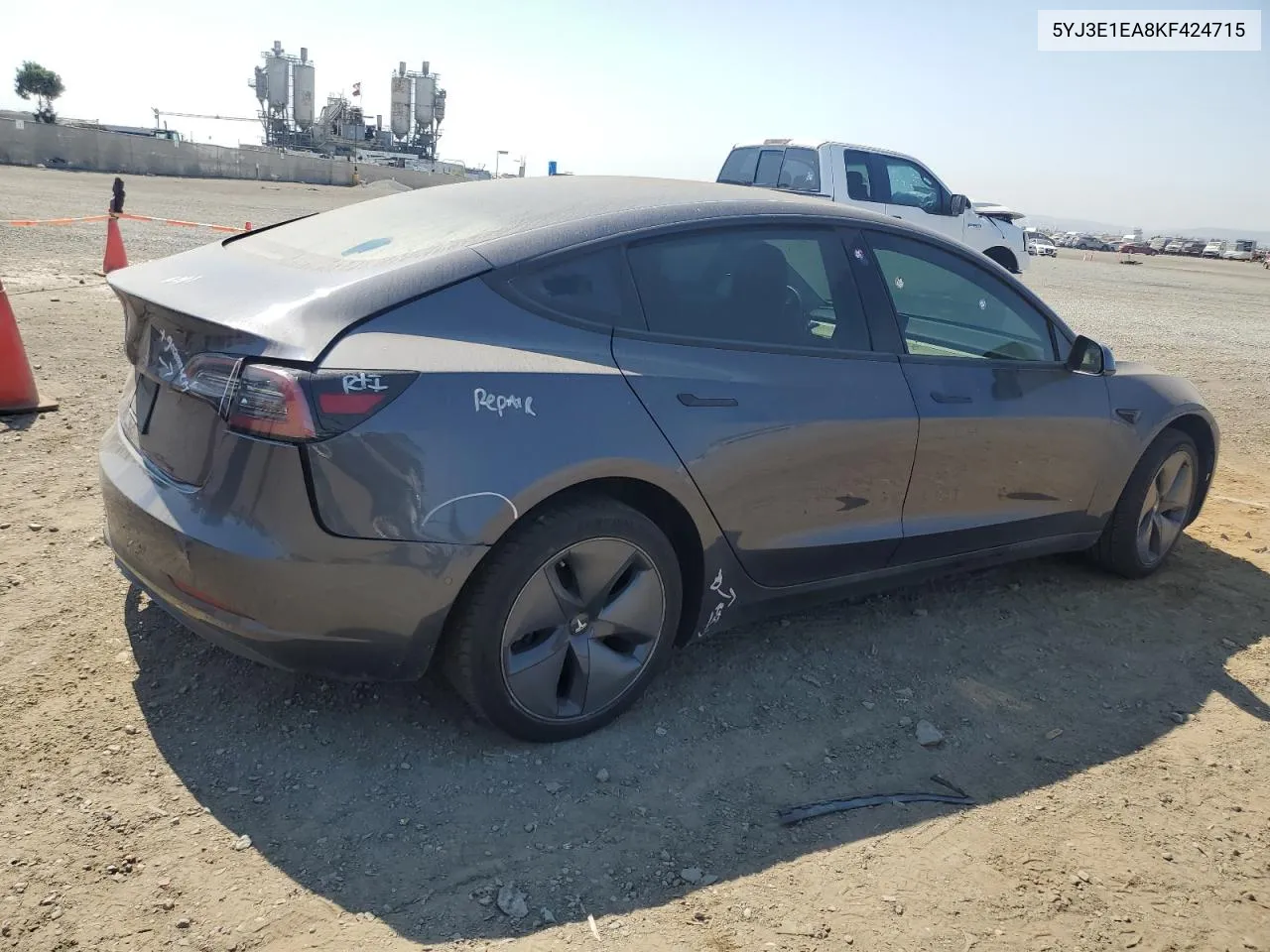 2019 Tesla Model 3 VIN: 5YJ3E1EA8KF424715 Lot: 49913544