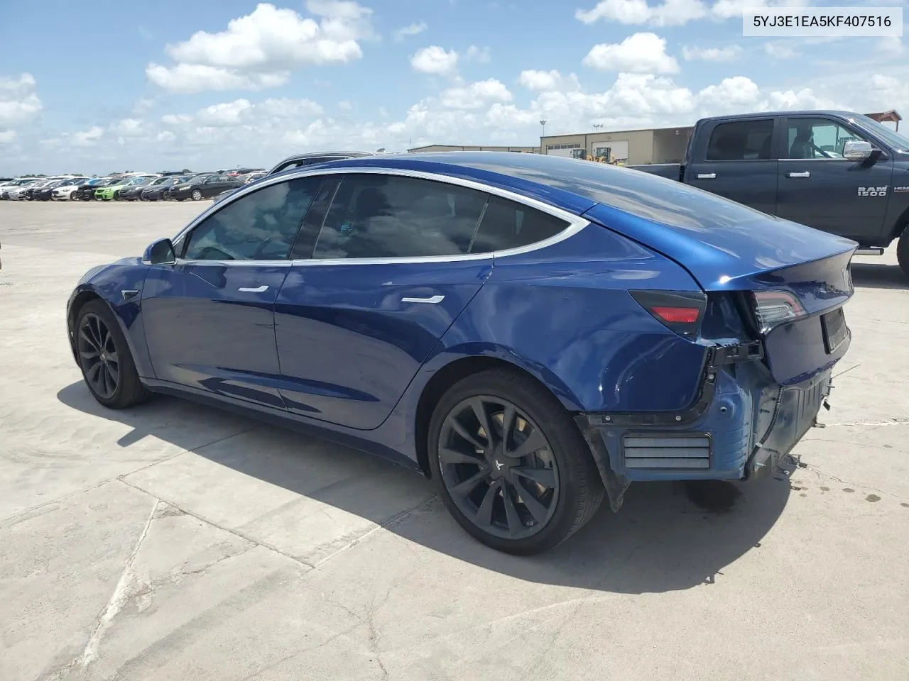 2019 Tesla Model 3 VIN: 5YJ3E1EA5KF407516 Lot: 55472794