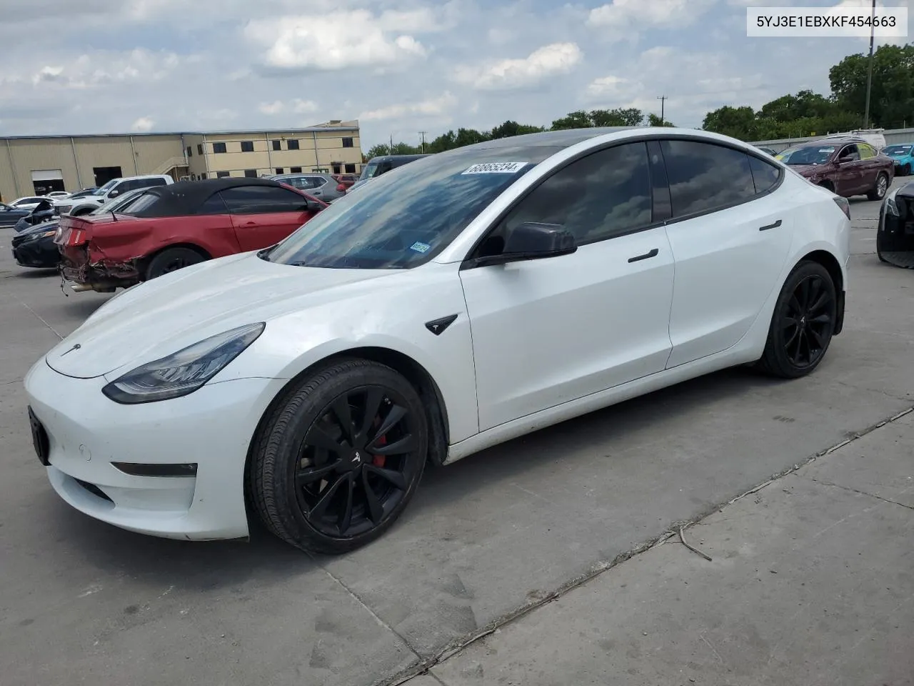 5YJ3E1EBXKF454663 2019 Tesla Model 3