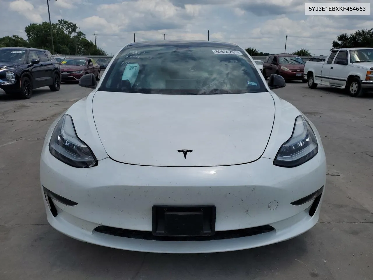 2019 Tesla Model 3 VIN: 5YJ3E1EBXKF454663 Lot: 60865234