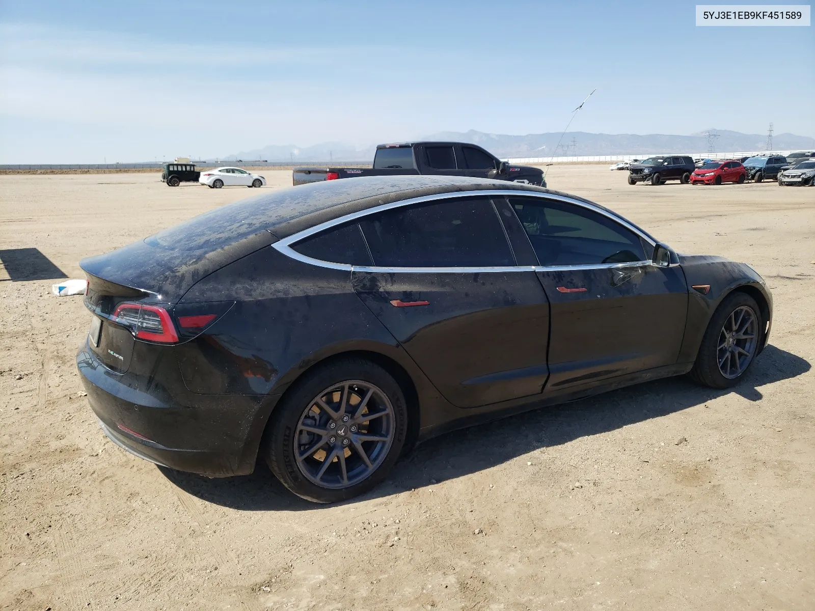 5YJ3E1EB9KF451589 2019 Tesla Model 3