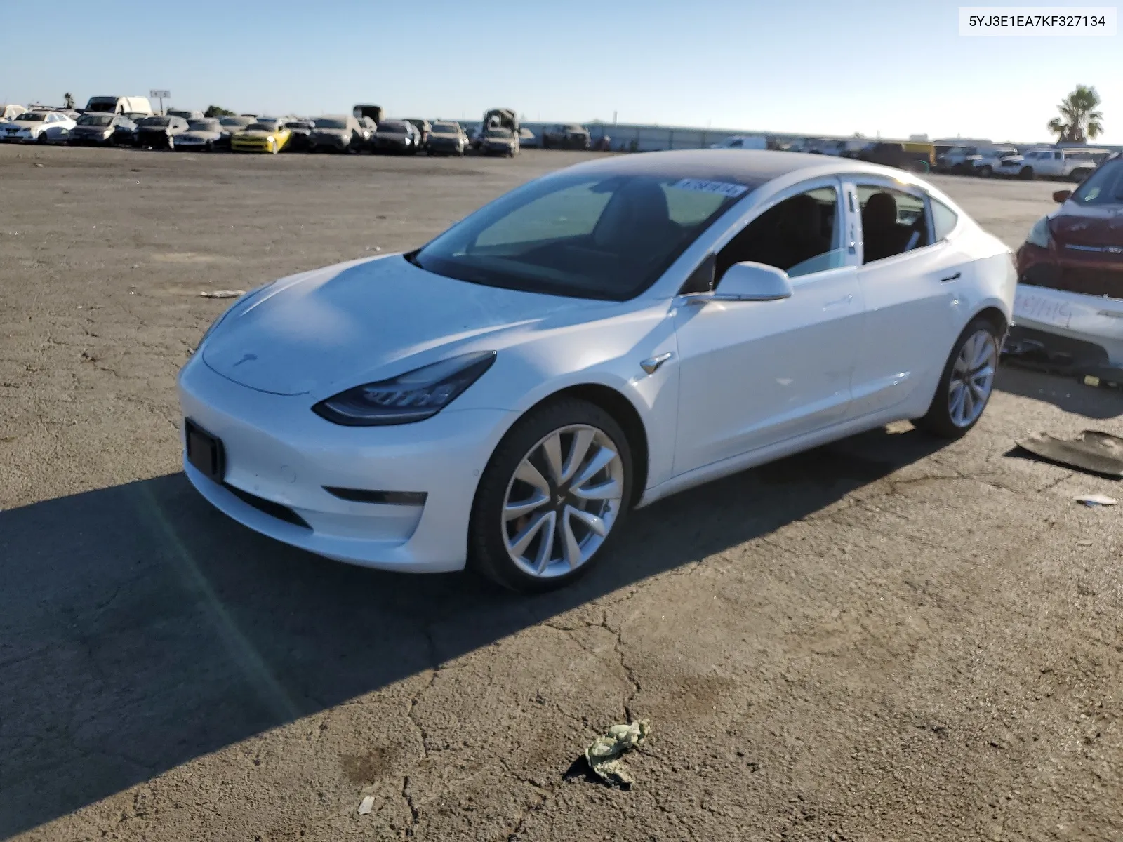 5YJ3E1EA7KF327134 2019 Tesla Model 3