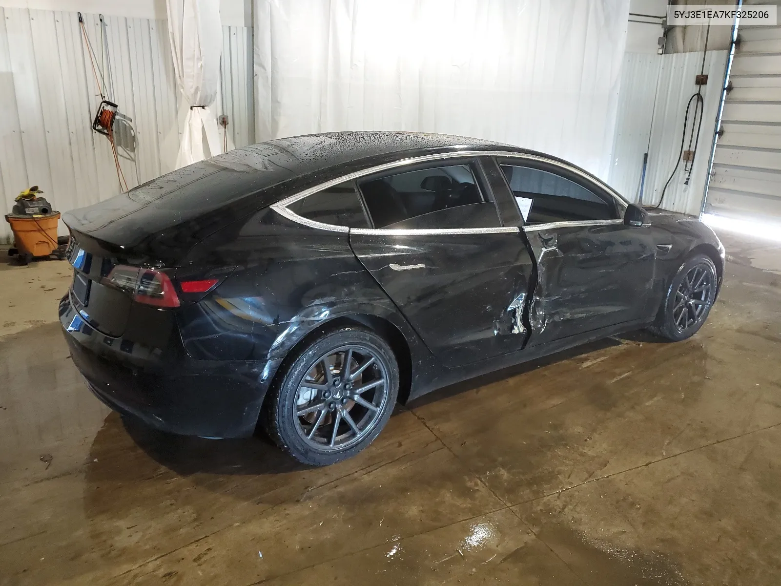 2019 Tesla Model 3 VIN: 5YJ3E1EA7KF325206 Lot: 67917184