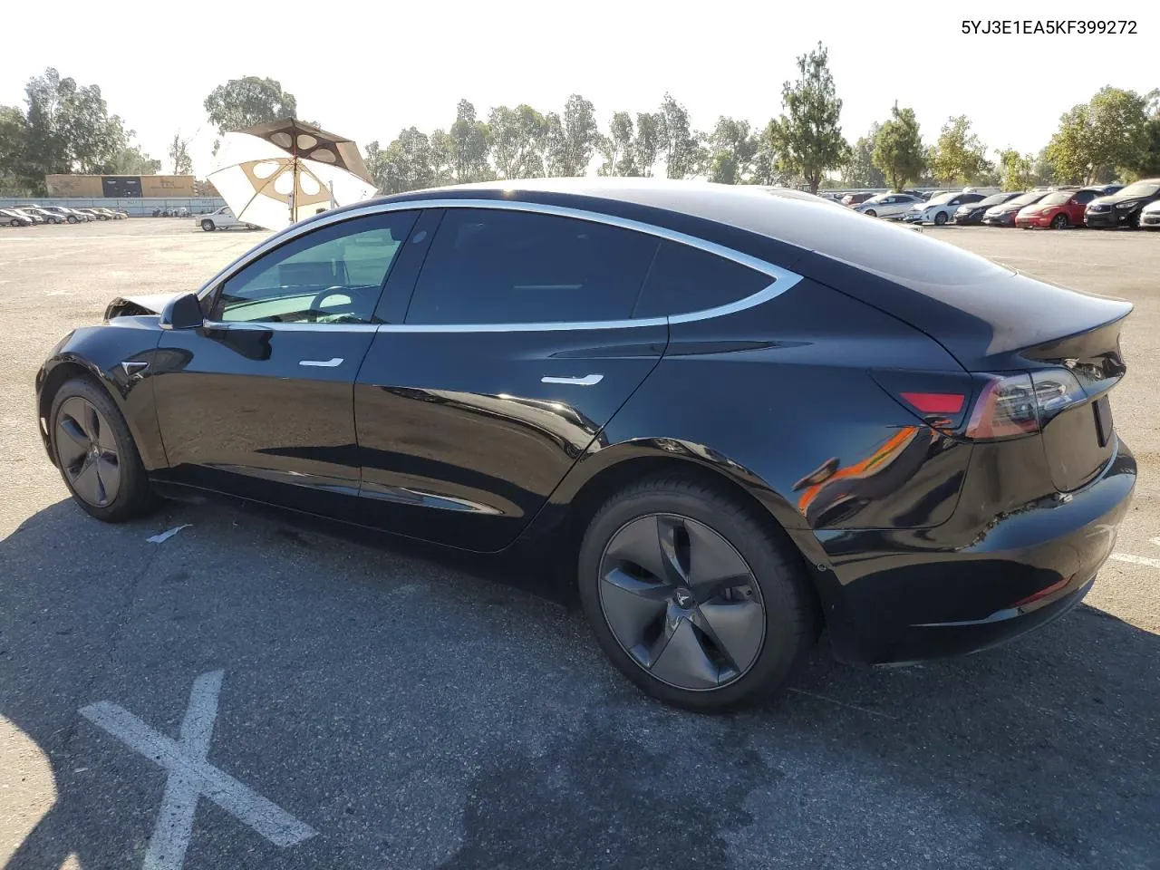 5YJ3E1EA5KF399272 2019 Tesla Model 3