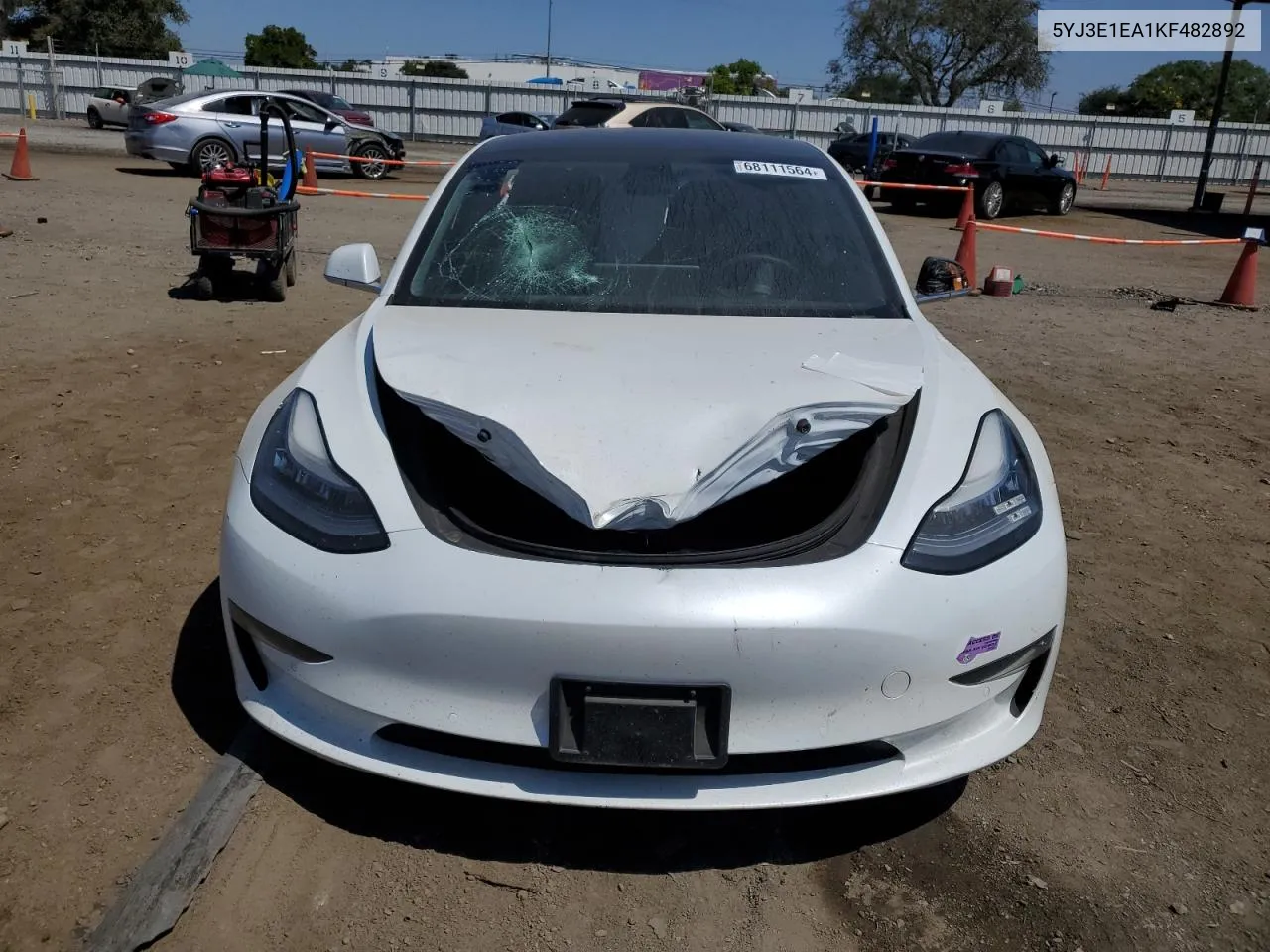 2019 Tesla Model 3 VIN: 5YJ3E1EA1KF482892 Lot: 68111564