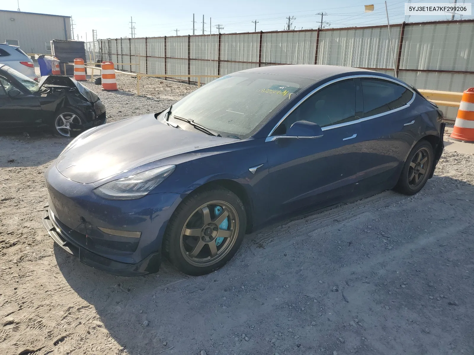 2019 Tesla Model 3 VIN: 5YJ3E1EA7KF299206 Lot: 68225164