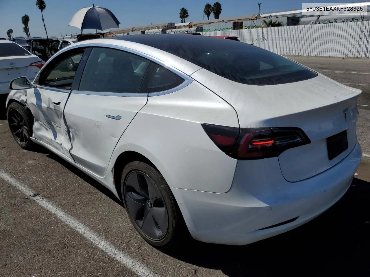 5YJ3E1EAXKF328326 2019 Tesla Model 3