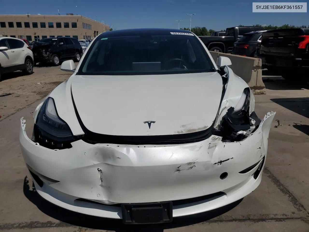 2019 Tesla Model 3 VIN: 5YJ3E1EB6KF361557 Lot: 68726774