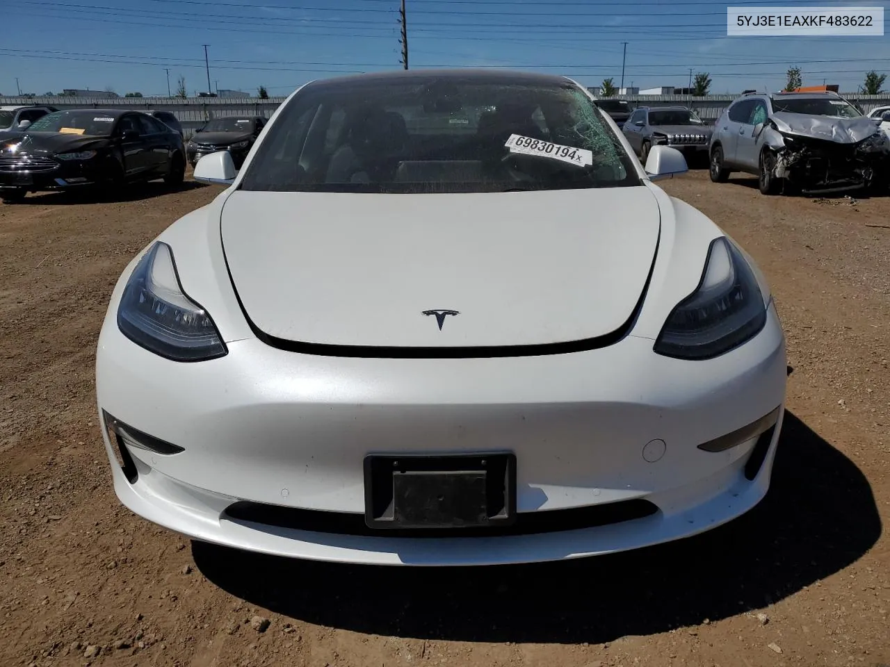 5YJ3E1EAXKF483622 2019 Tesla Model 3