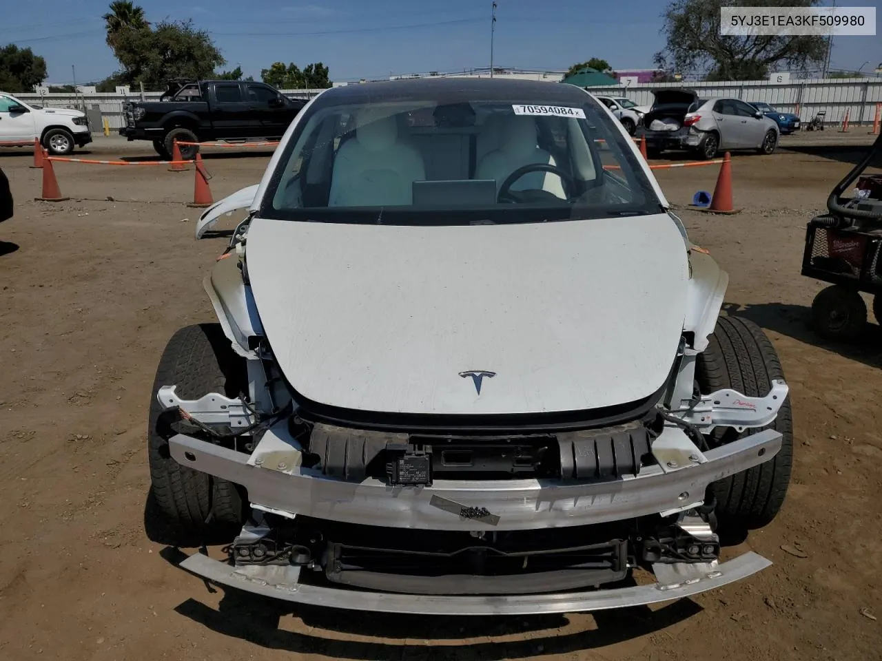 5YJ3E1EA3KF509980 2019 Tesla Model 3