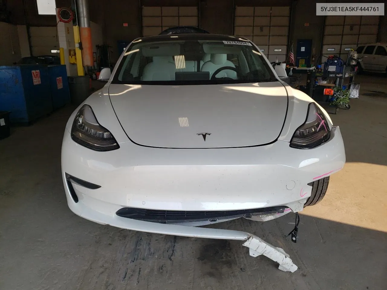 2019 Tesla Model 3 VIN: 5YJ3E1EA5KF444761 Lot: 70784094