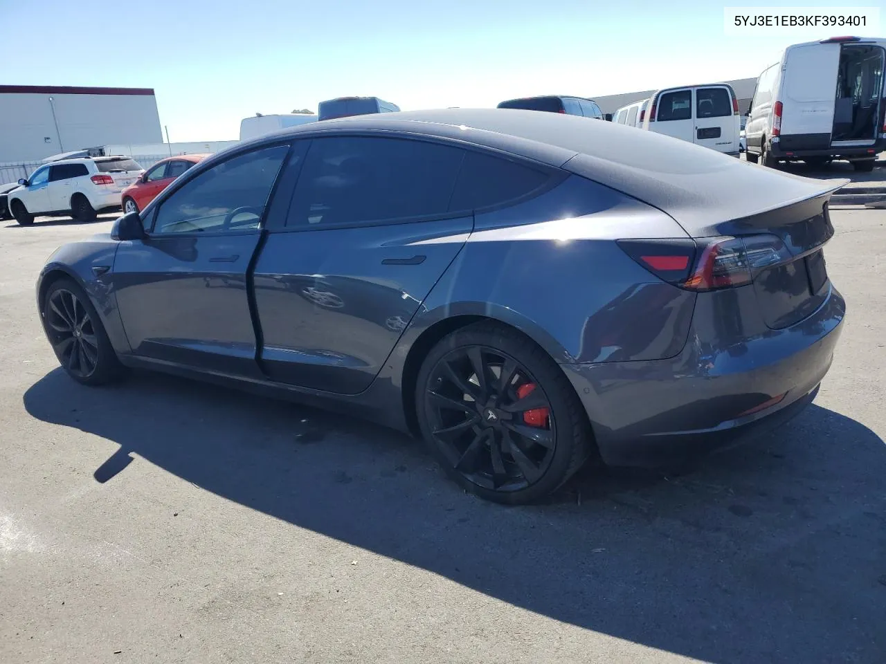 2019 Tesla Model 3 VIN: 5YJ3E1EB3KF393401 Lot: 70878654