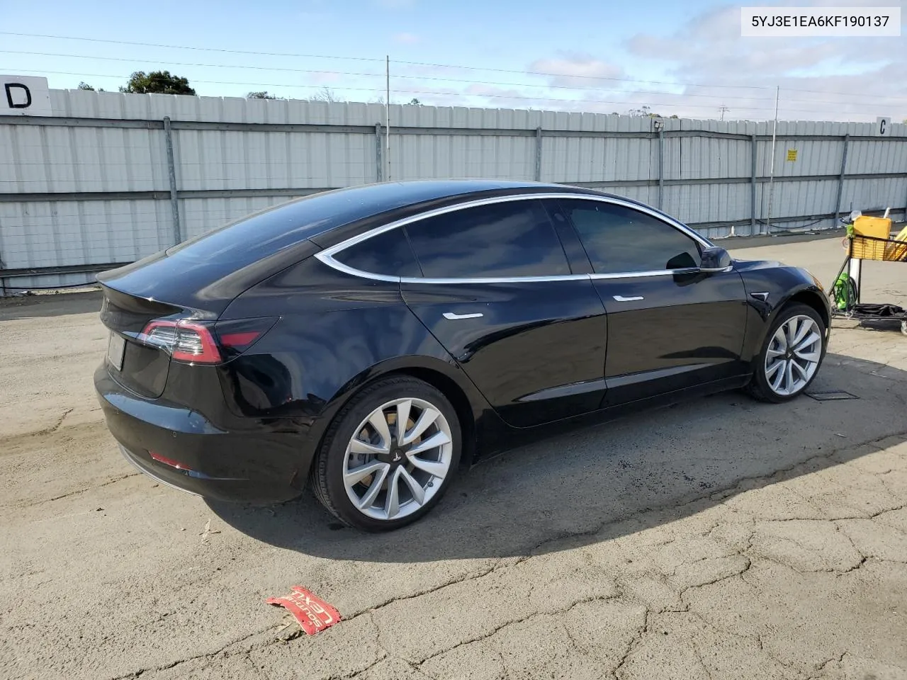 5YJ3E1EA6KF190137 2019 Tesla Model 3