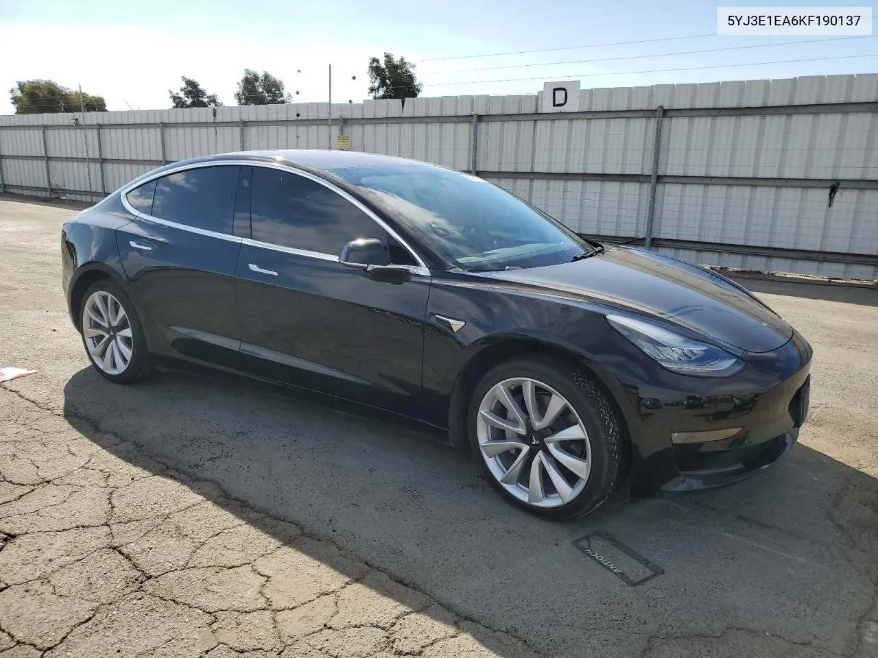 5YJ3E1EA6KF190137 2019 Tesla Model 3