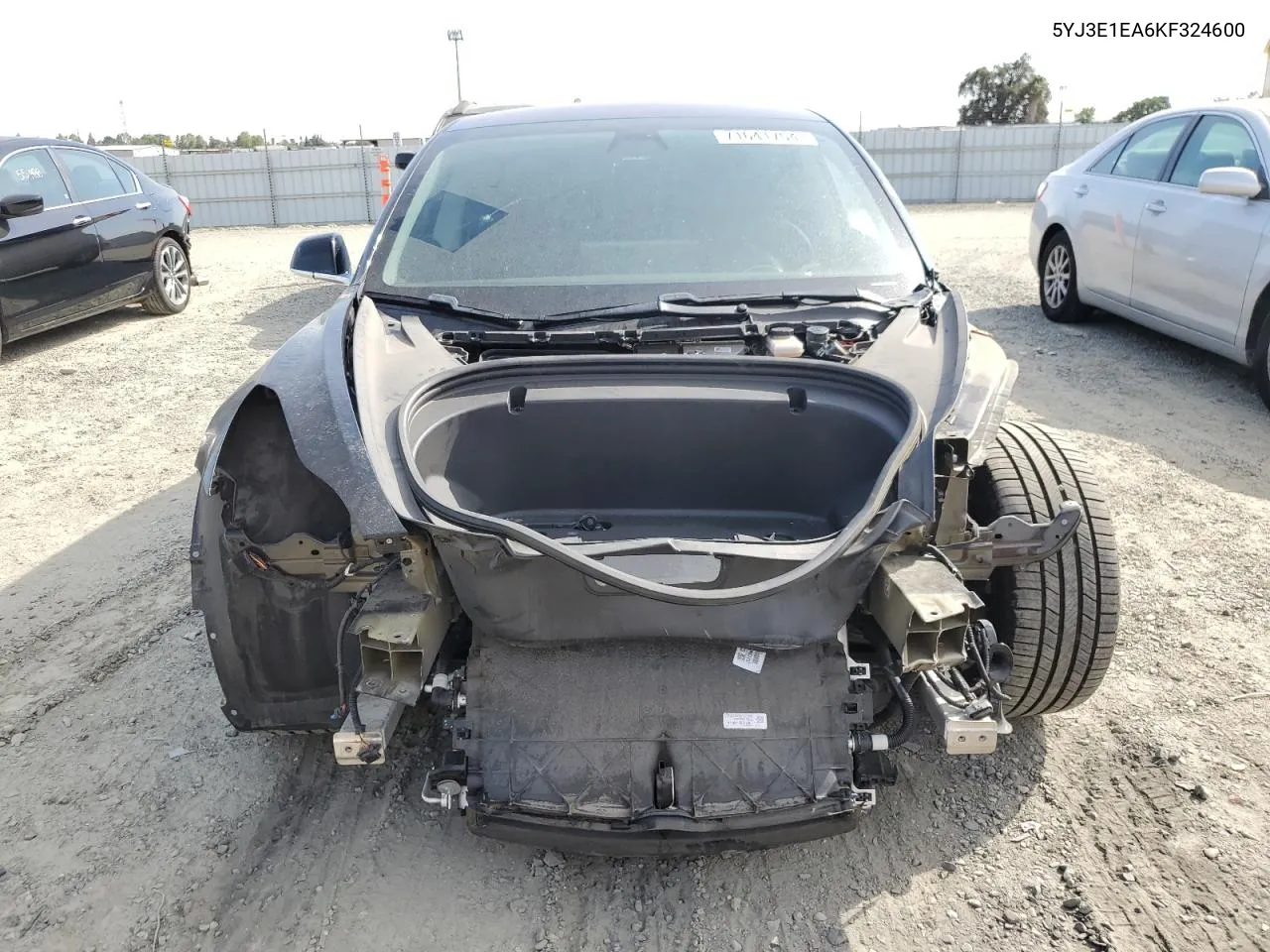 5YJ3E1EA6KF324600 2019 Tesla Model 3