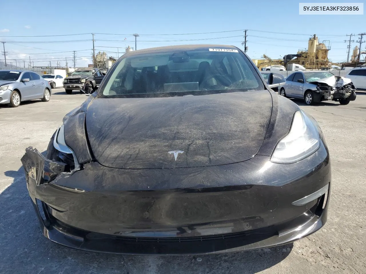 5YJ3E1EA3KF323856 2019 Tesla Model 3