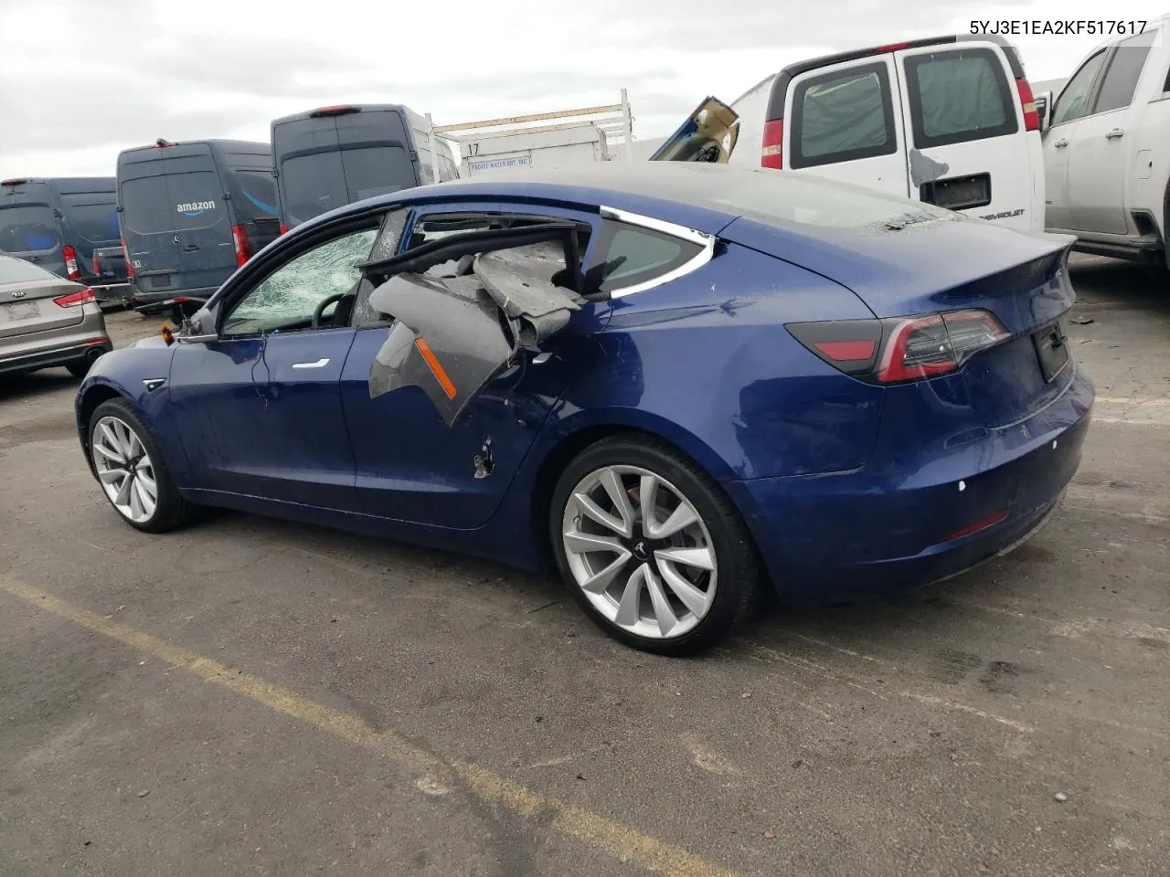 5YJ3E1EA2KF517617 2019 Tesla Model 3